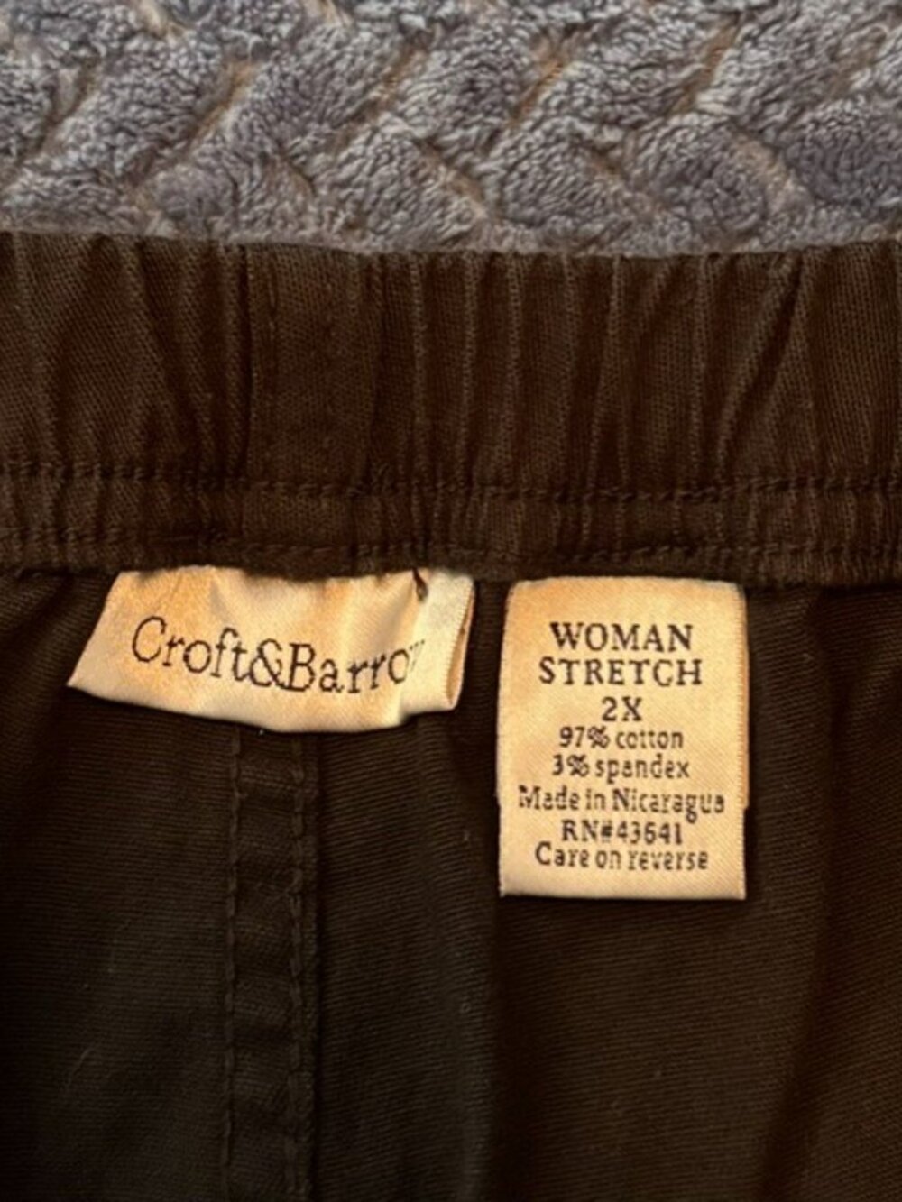 Croft & Barrow Woman Stretch Black Bermuda Shorts Capri Size 2X - Picture 3 of 10